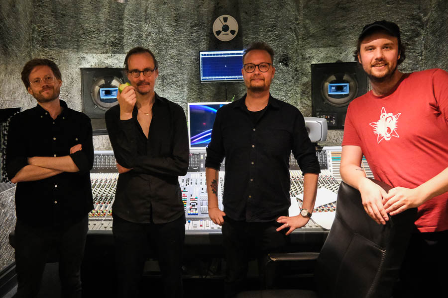 Murbräckan och Matti och Mattis äpple