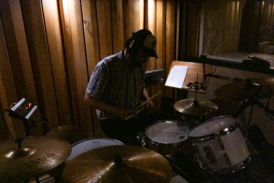 Axel Diedrichs vid trummorna